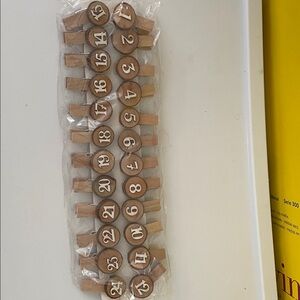 Wood number clips